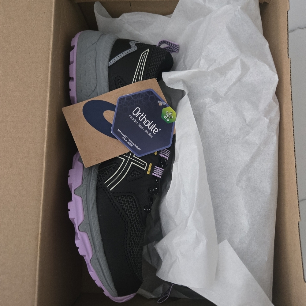 ASICS Women’s Gel-Venture 8 Running Shoes
